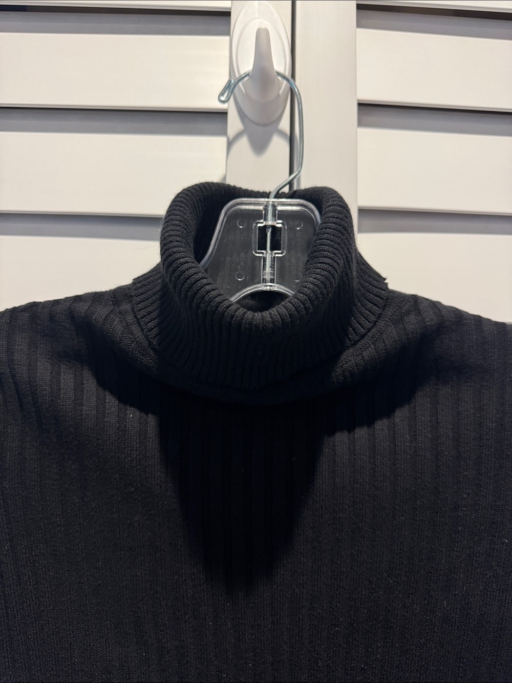 Express Black Ribbed Turtleneck Sweater in 100% Cotton. - Picture 3 of 9